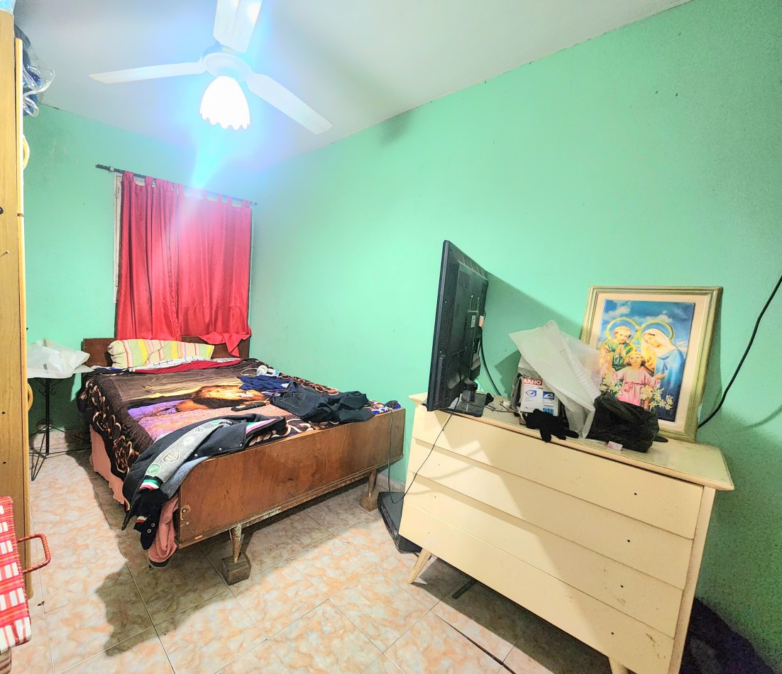 B° El Grafico 2 - Las Talitas- Casa de 3D+ Fondo + Cochera