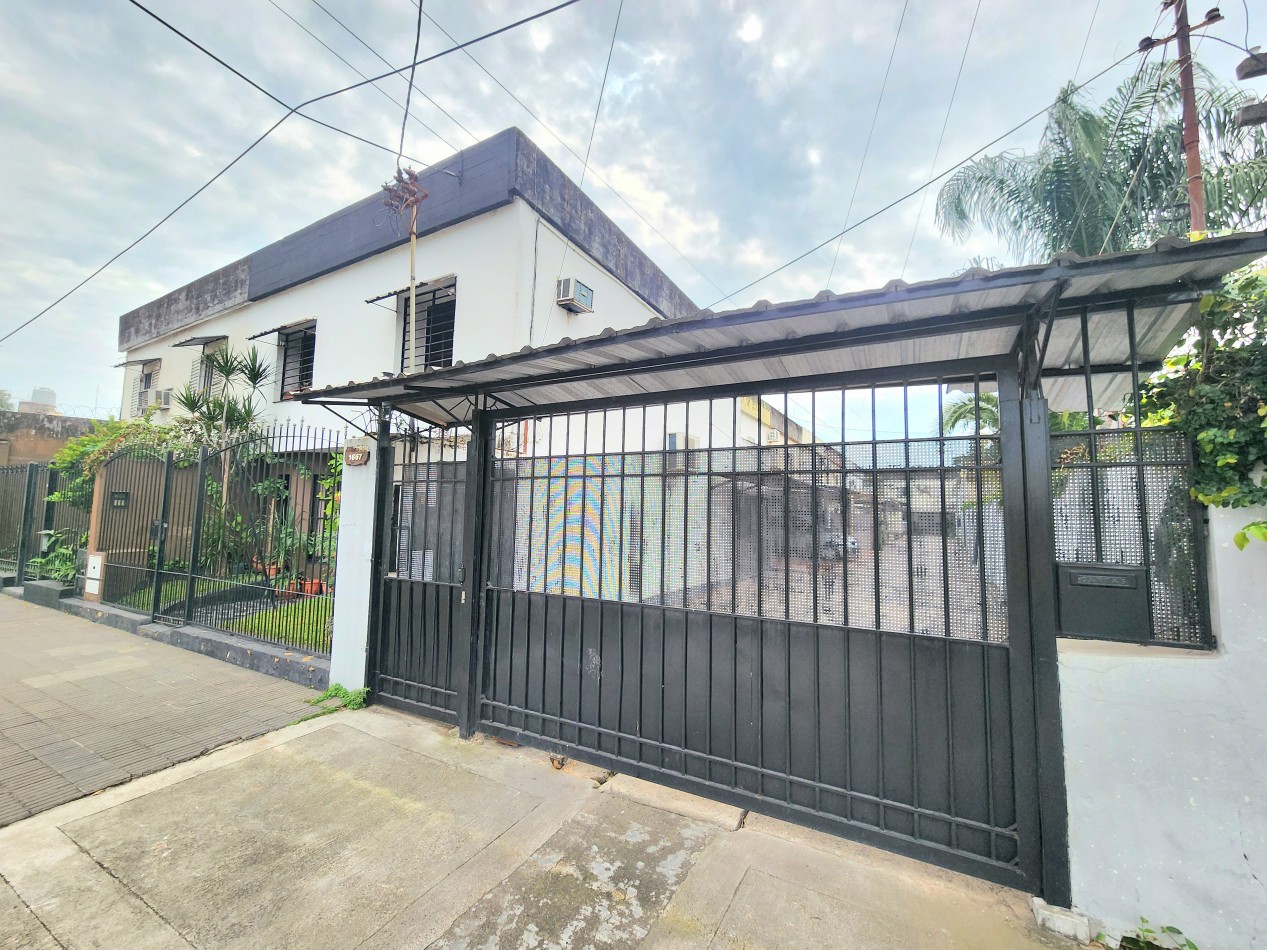 Chile al 1600 - Duplex de 3D c/ Cochera en Condominio Privado