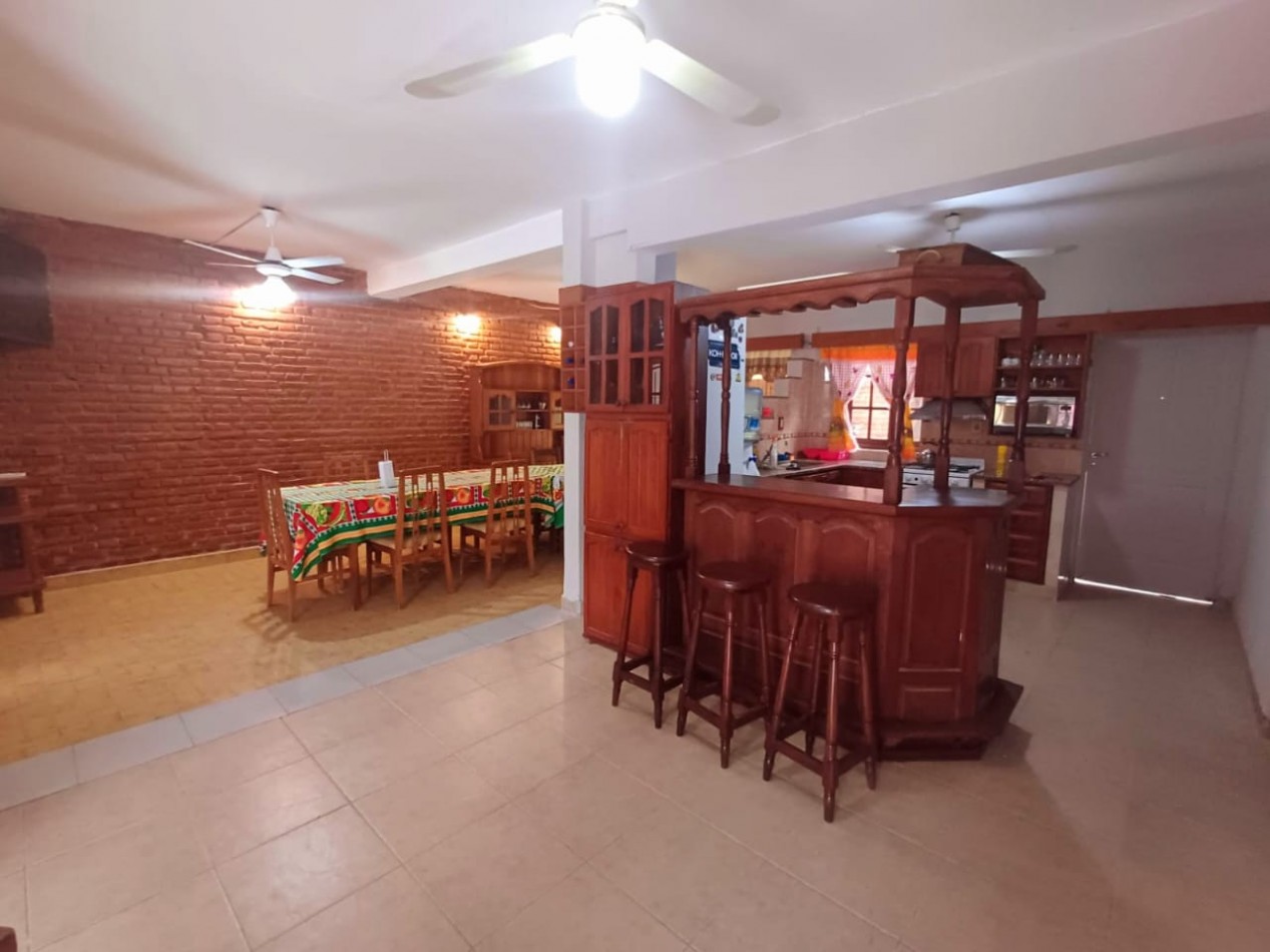 Termas de Rio Hondo - Casa Centrica De 3D + Cochera Av. San Martin al 600