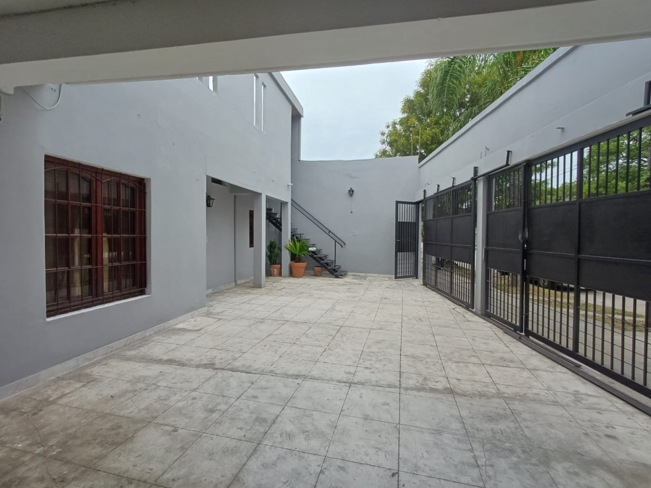 Termas de Rio Hondo - Casa Centrica De 3D + Cochera Av. San Martin al 600