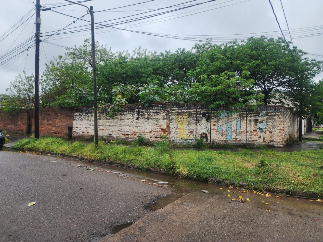 Terreno esquina de 310 m2 en Villa Urquiza- 12 de Octubre 1.250 & Pje. Figueroa Alcorta