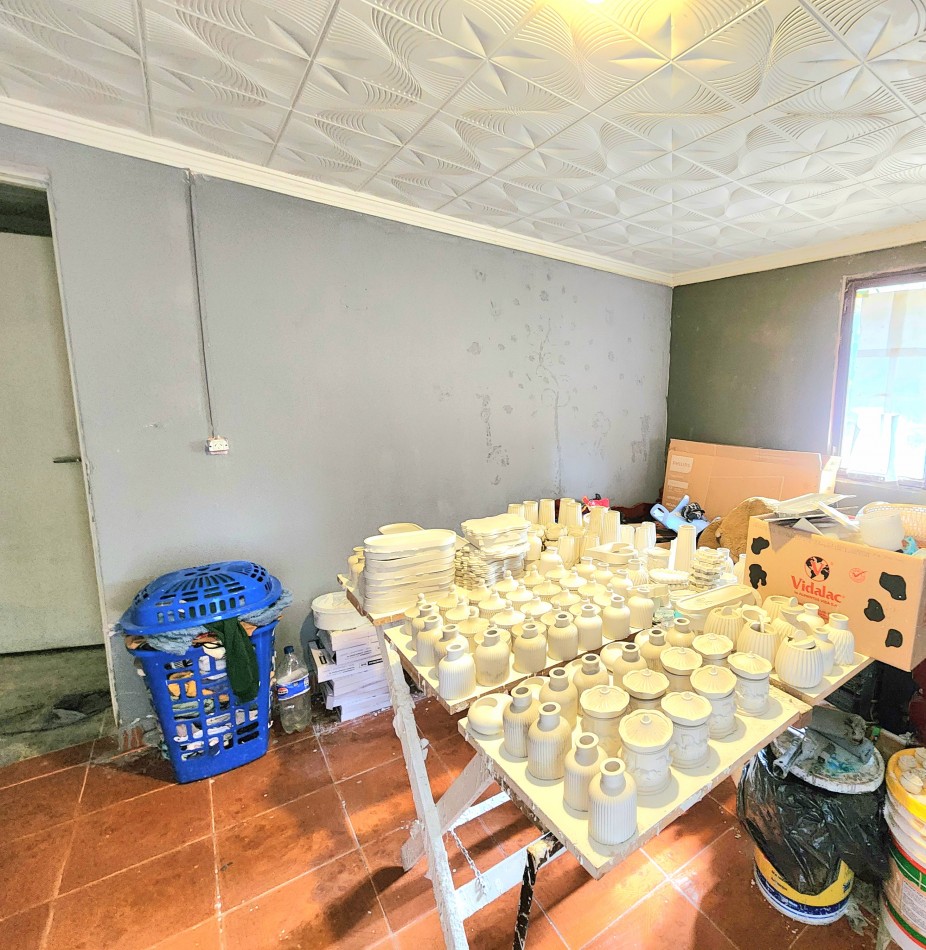 Villa Mariano Moreno - Apta Credito!! Casa de 3D + Fondo y Cochera c/ 37 al 600    