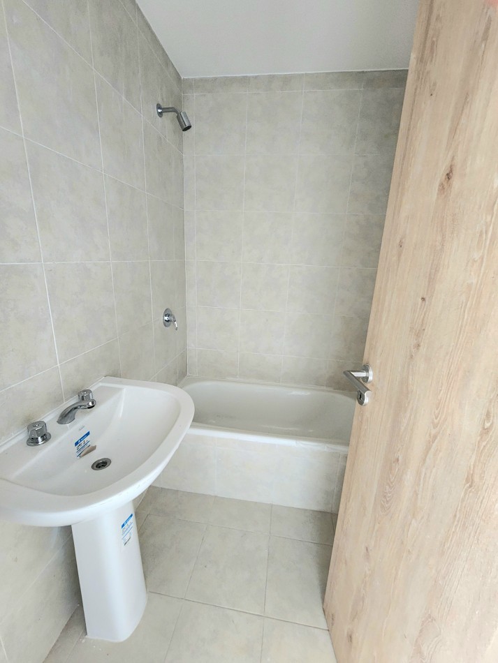 A Estrenar - Las Piedras 145 - Depto. 1D c/ Balcon 