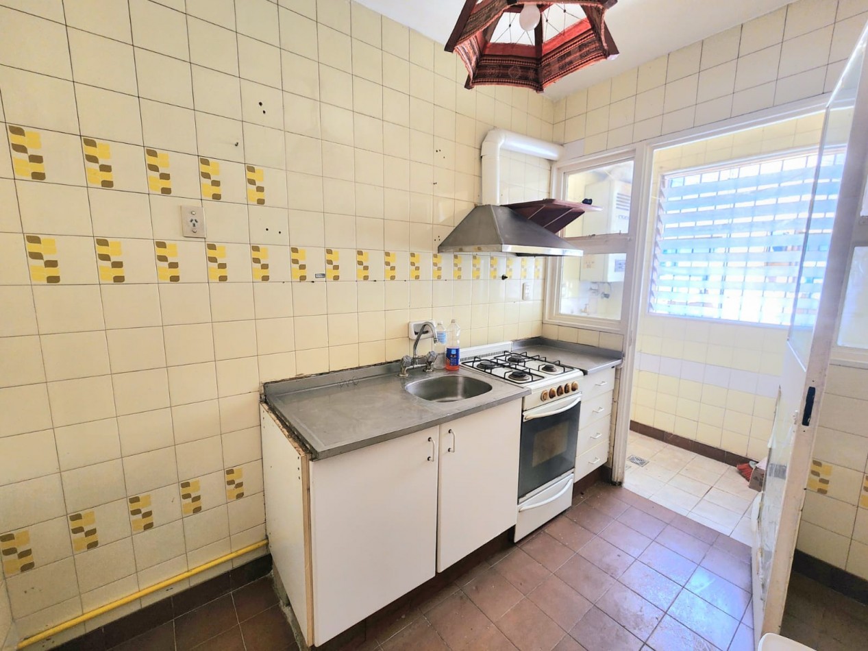 B° Norte - Laprida 642- Depto. 2 Dormitorios 