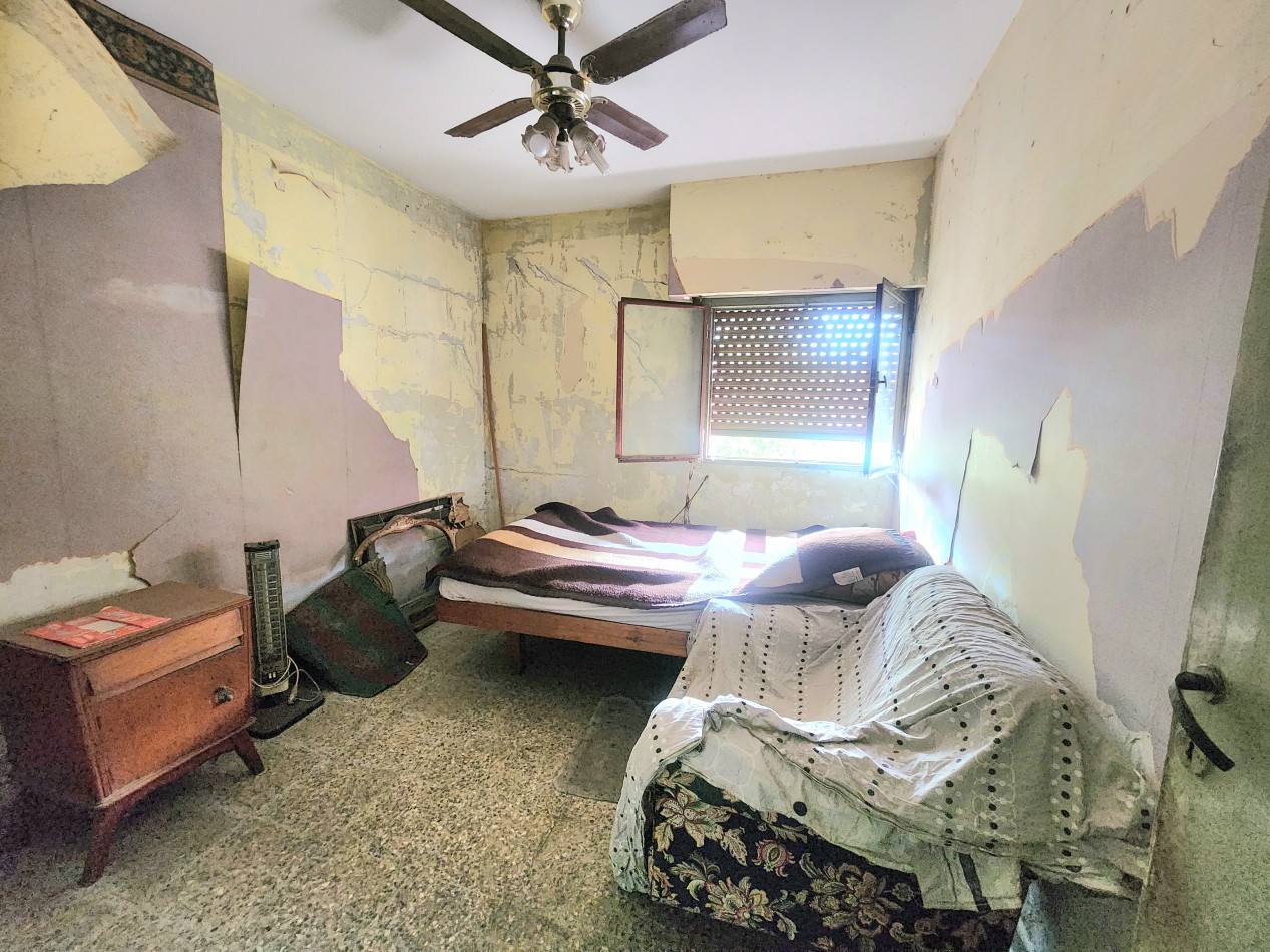 Muñecas 1095- Depto. 3D c/ Balcon a Refaccionar 