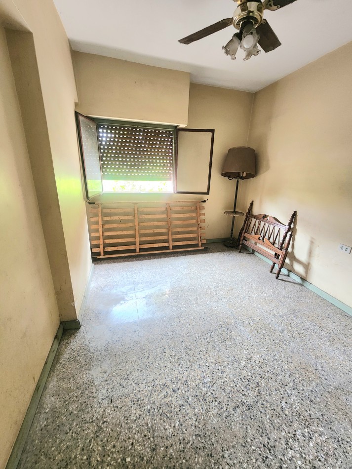 Muñecas 1095- Depto. 3D c/ Balcon a Refaccionar 