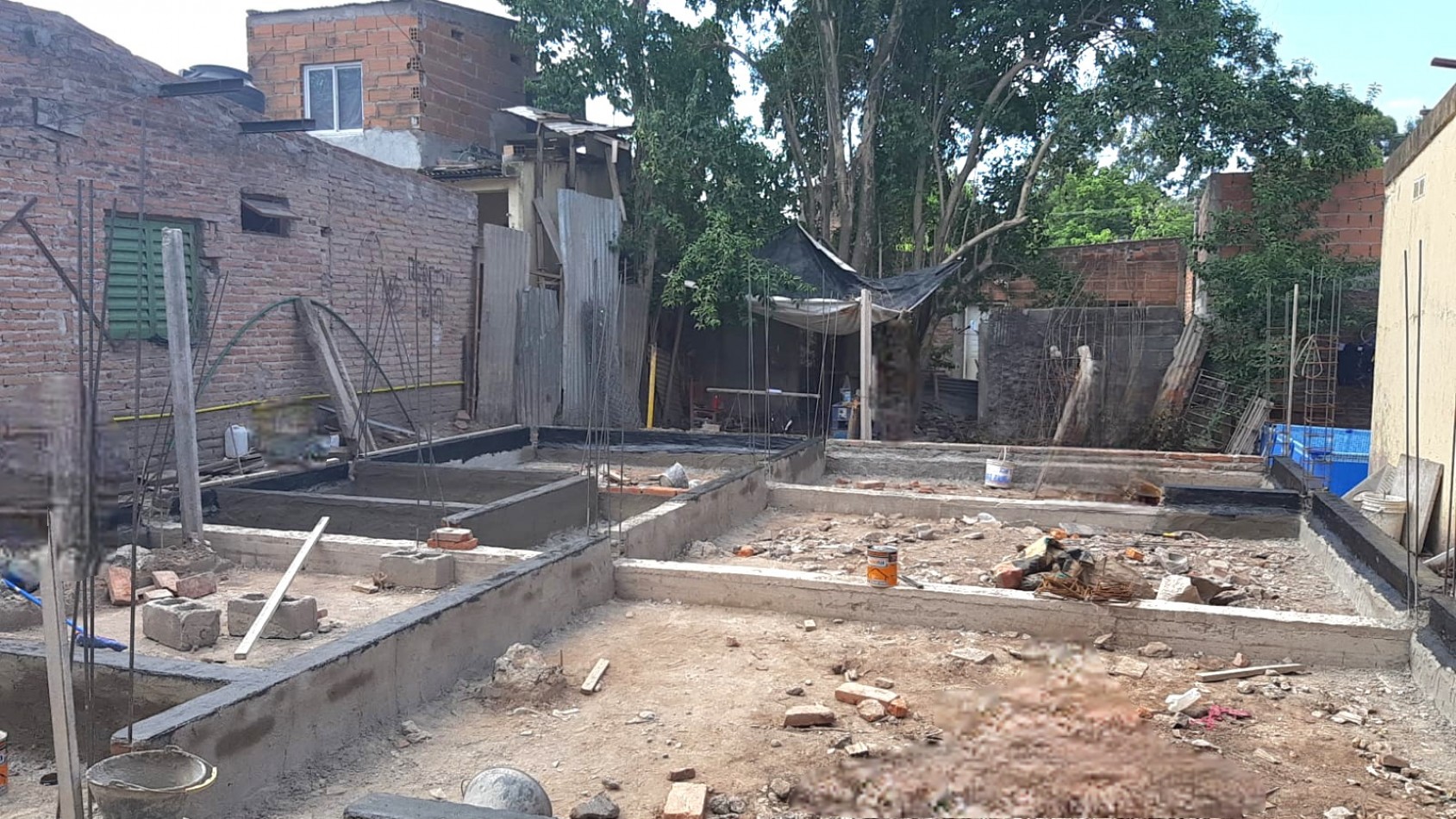 A 100 mts de Camino de Sirga y San Martin- B° La Esperanza- Terreno de 160 m2 c/ Escrituras 