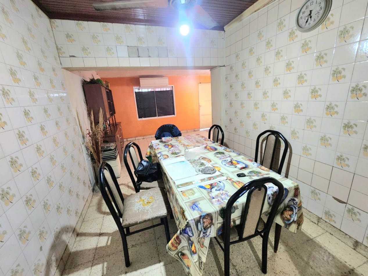 APTA CREDITO!!! C/ Monteagudo 1700 - CASA DE 3D + COCHERA + PATIO