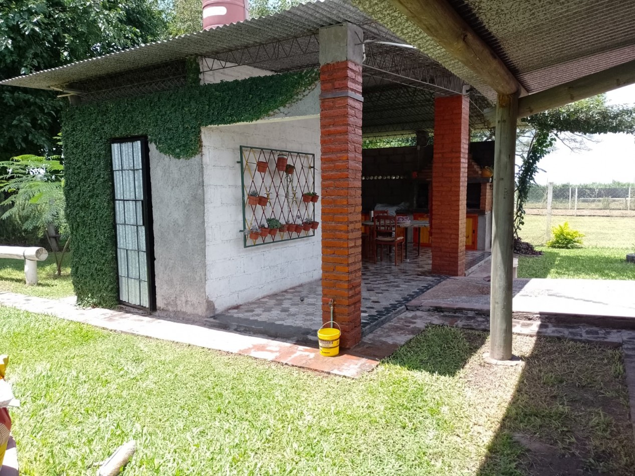 Los Villagra - Casa Simil Tronco de 2D + Quincho + Galeria 