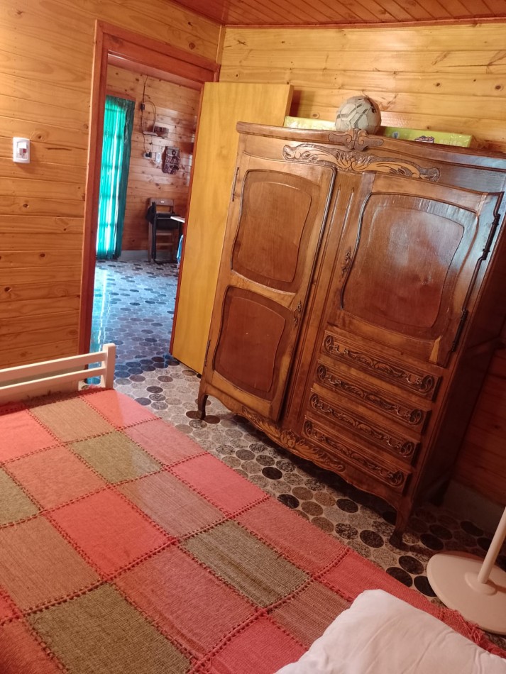 Los Villagra - Casa Simil Tronco de 2D + Quincho + Galeria 