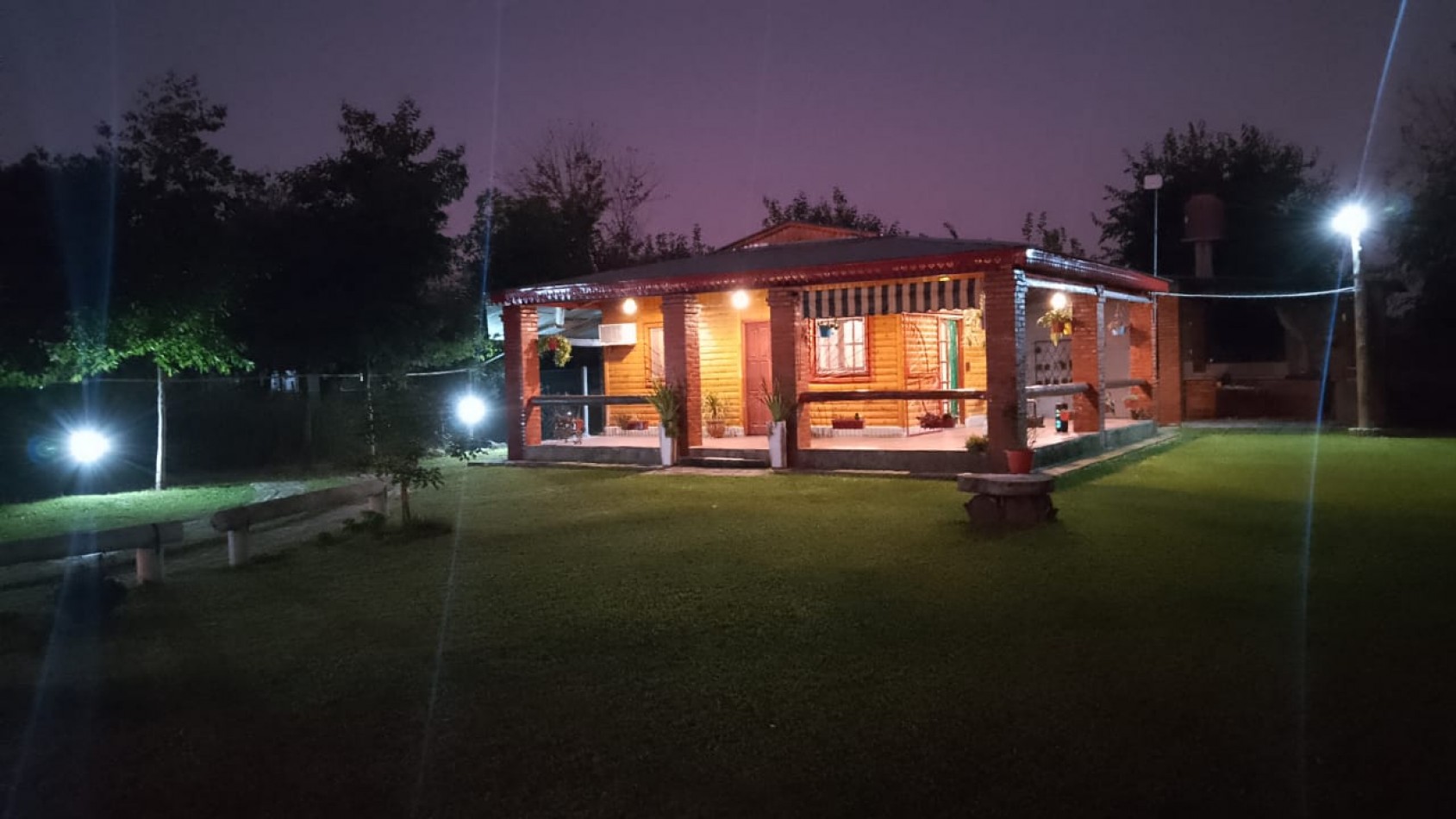 Los Villagra - Casa Simil Tronco de 2D + Quincho + Galeria 