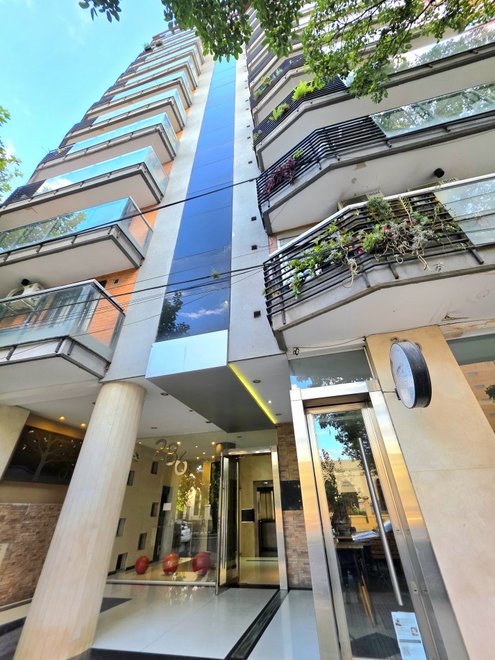 Av. Sarmiento 290 - Depto. 2D + Dep. c/ Balcon y Patio