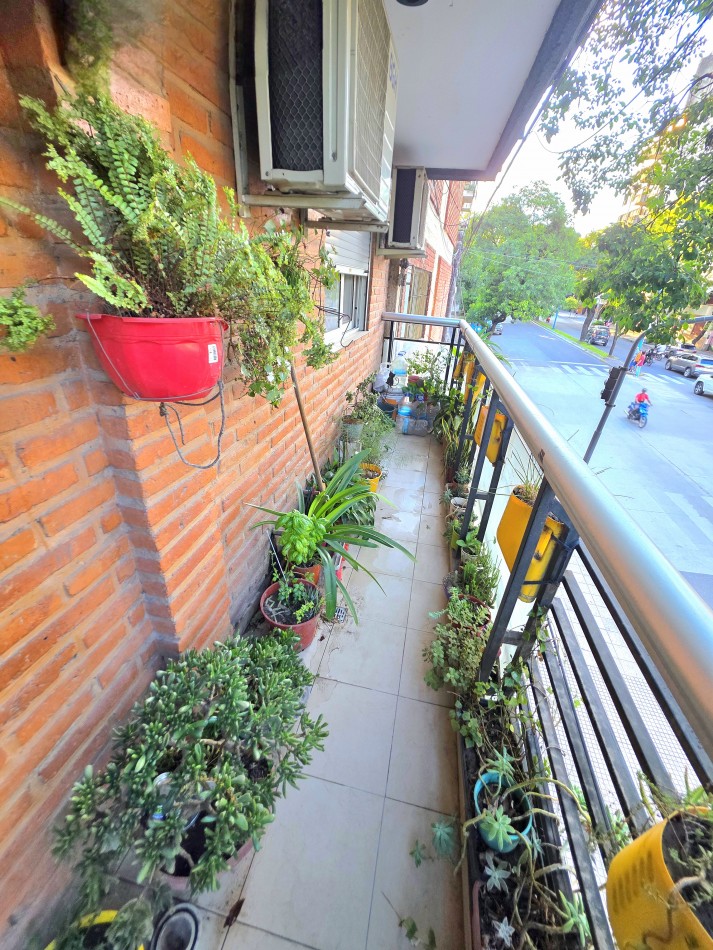 Av. Sarmiento 290 - Depto. 2D + Dep. c/ Balcon y Patio