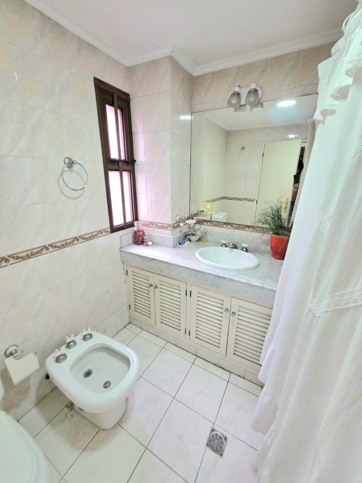 C\ Junin 41 - Piso completo Premium de 4D c/ boble Balcon 