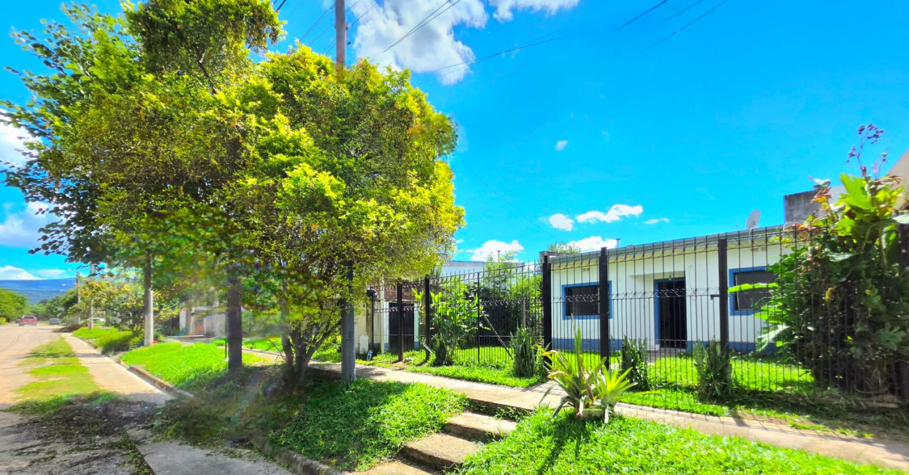 B° Psicologos Villa Carmela (Yerba Buena)- Casa de 2D + Fondo + Cochera