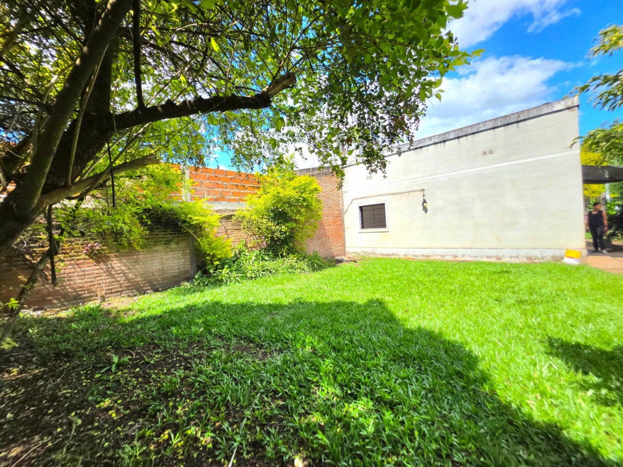 B° Psicologos Villa Carmela (Yerba Buena)- Casa de 2D + Fondo + Cochera