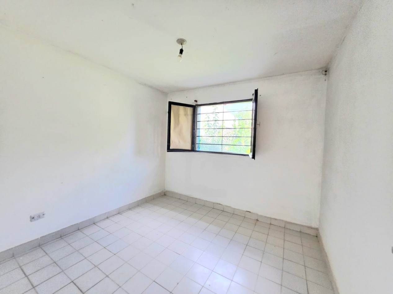 B° Psicologos Villa Carmela (Yerba Buena)- Casa de 2D + Fondo + Cochera