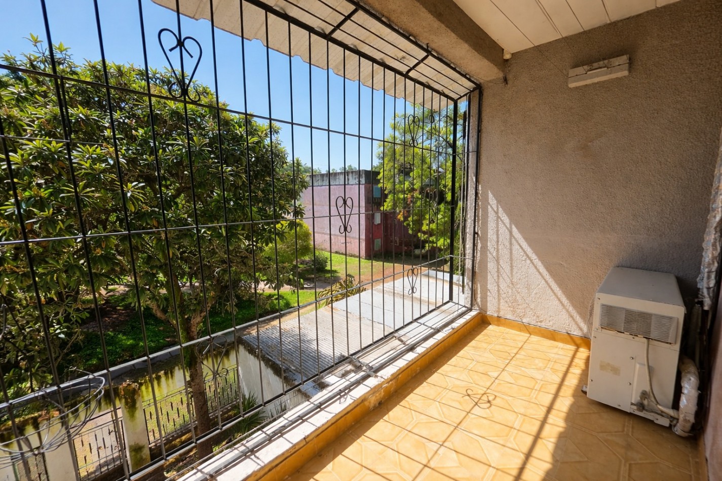 APTO CREDITO!! BARRIO MUNICIPAL ALT AV INDEPENDENCIA 4100 DEPTO. 3D  C/ BALCON Y COCHERA 