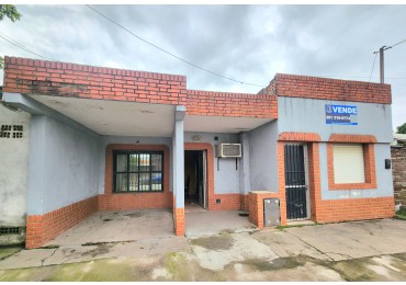 B° Diza - Alt. 9 de Julio 2600 - Casa de 3D + Cochera + Patio Apta Credito!!