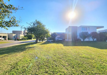 Vilago Country Club - Terreno de 720 m2 Central