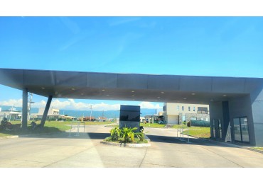 B° Las Quintas 2 - Terreno de 406 m2 Manzana U Cercano a porteria 